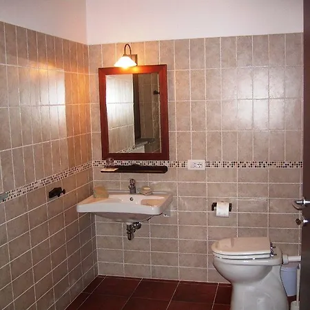 Guest house Casaremi Farmhouse