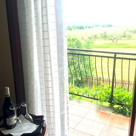 Casaremi Farmhouse