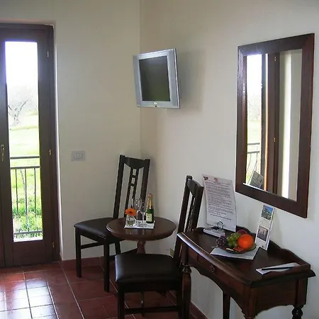 Casaremi Farmhouse